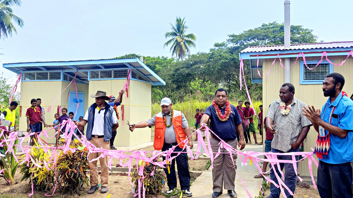 Primary school gets new toilet facility - Education News PNG